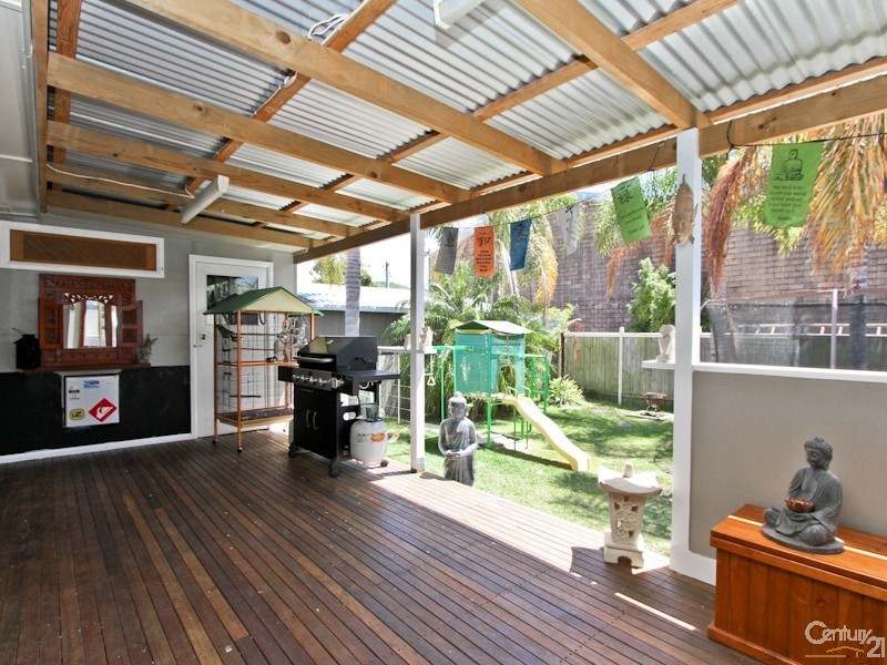 19 Cobbin Parade, Belmont NSW 2280
