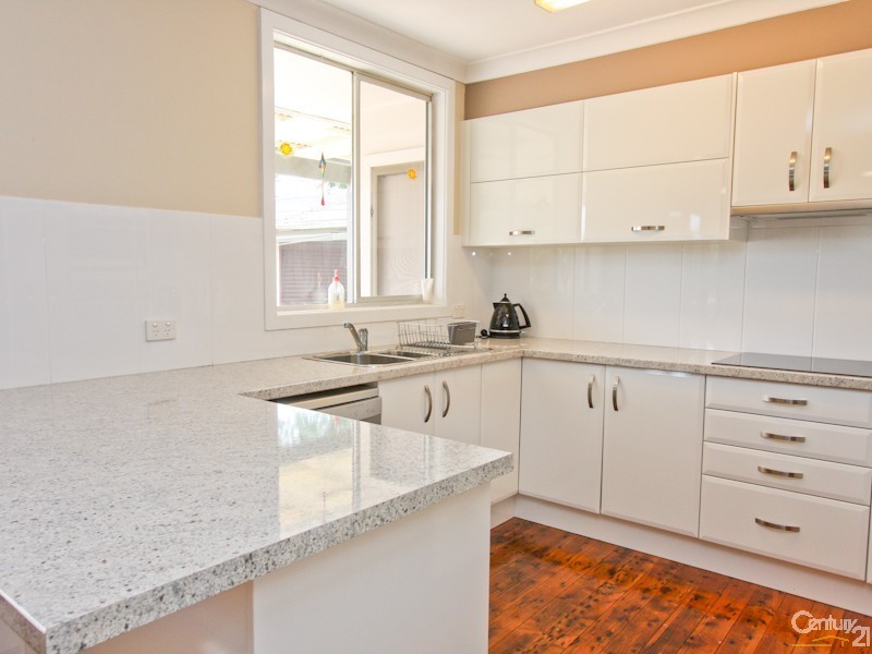 9 Albert Street, Tingira Heights NSW 2290