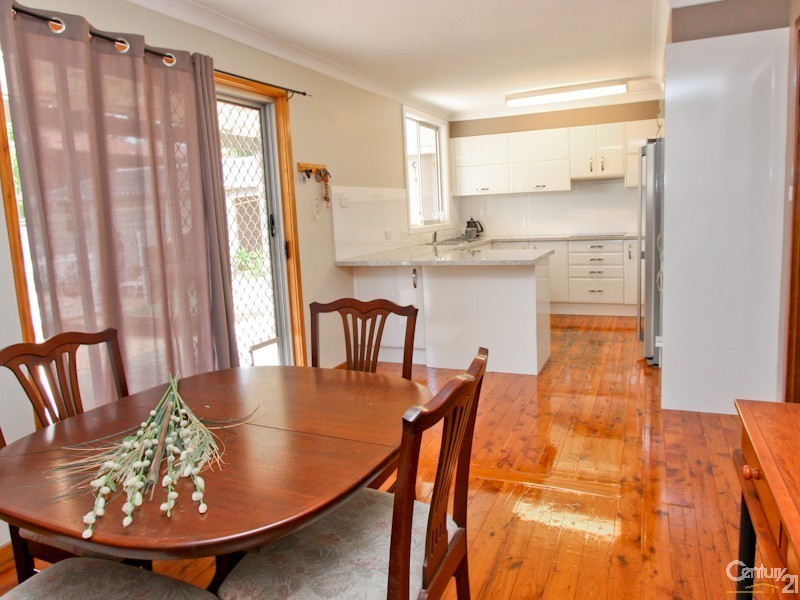 9 Albert Street, Tingira Heights NSW 2290