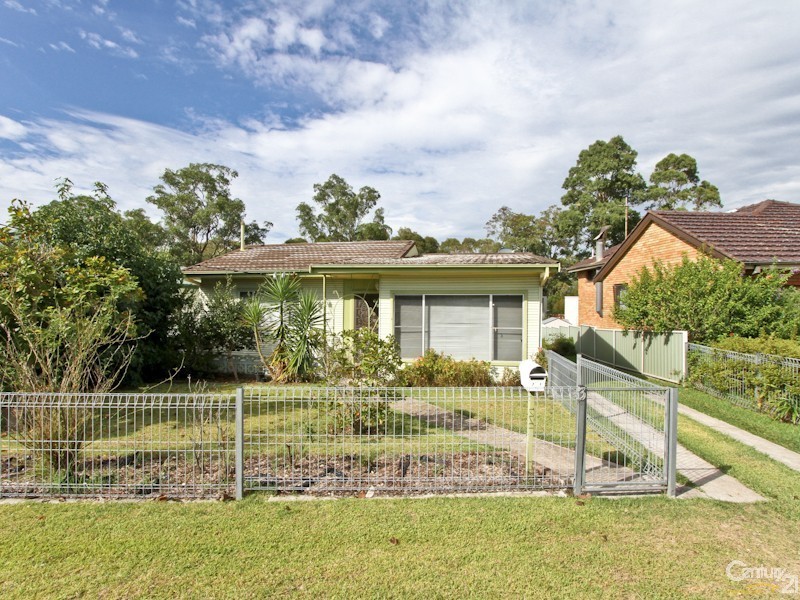 3 Rose Avenue, Glendale NSW 2285