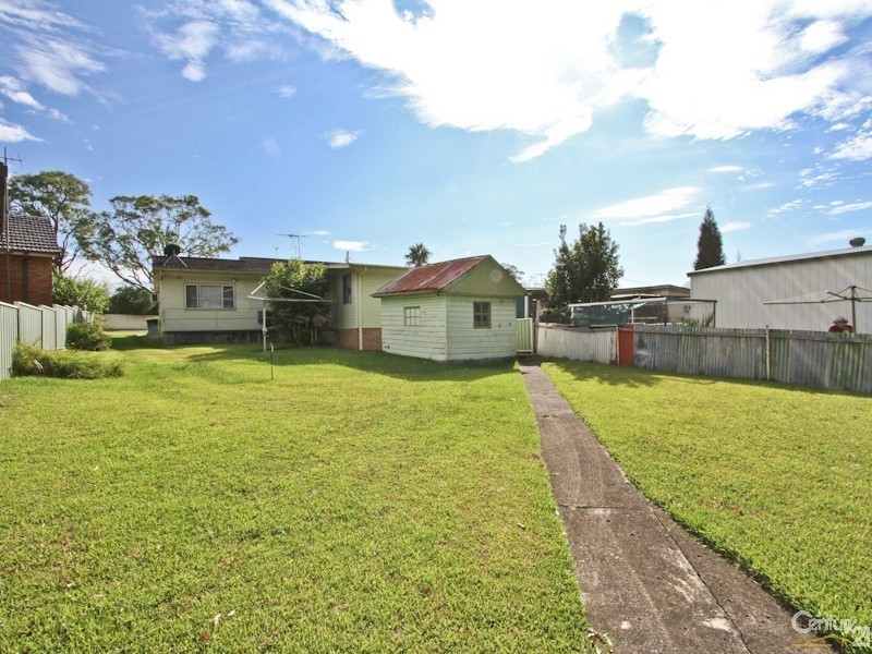 3 Rose Avenue, Glendale NSW 2285