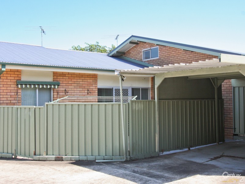 1/32 Yorston Street, Warners Bay NSW 2282