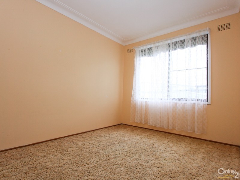 34 Robertson Road, Valentine NSW 2280