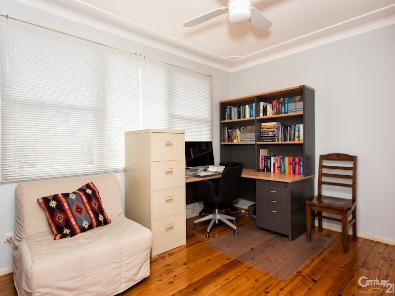 104 Andrew Road, Valentine NSW 2280