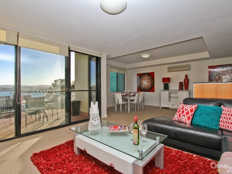 9/492 The Esplanade, Warners Bay NSW 2282