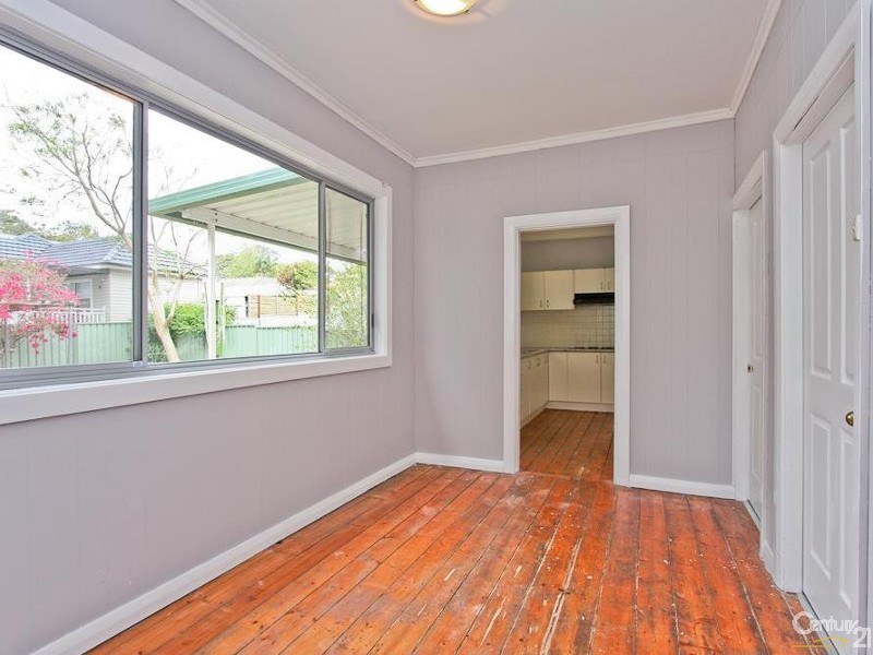 3 Warners Bay Road, Warners Bay NSW 2282