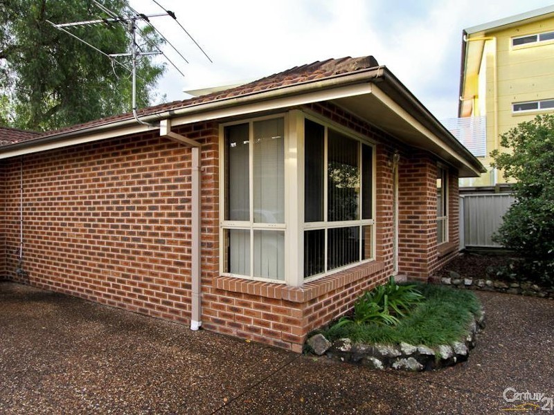 4/50 Charles Street, Warners Bay NSW 2282
