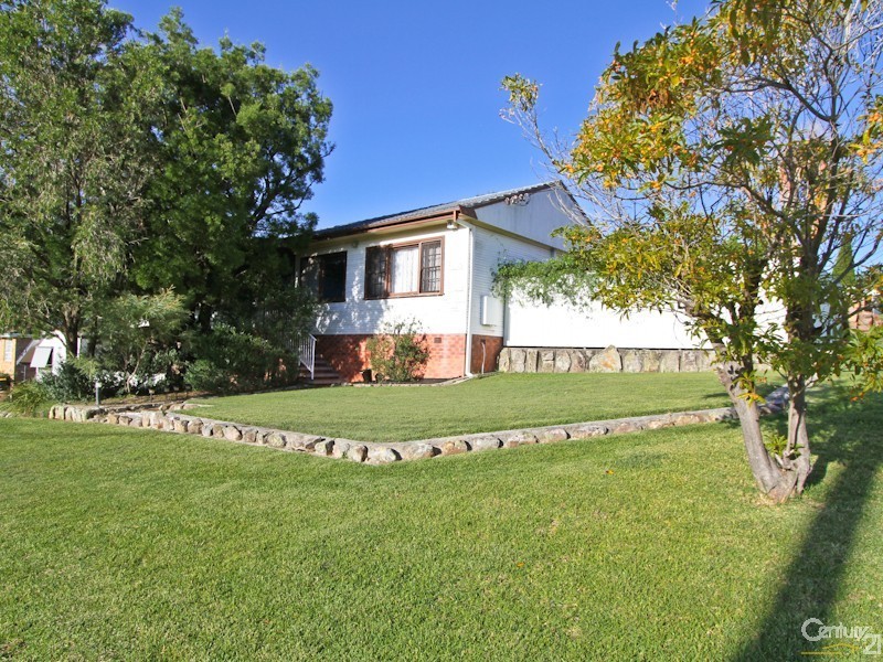 31 James Street, Tingira Heights NSW 2290