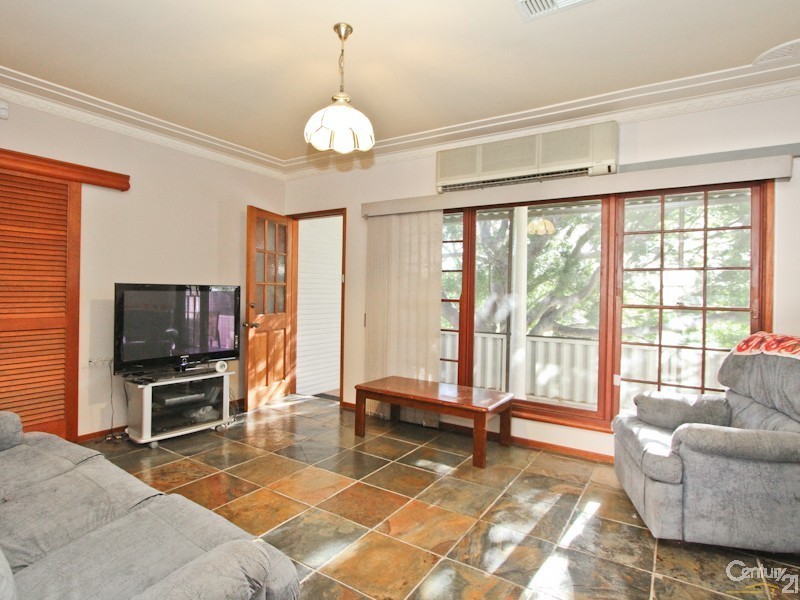 31 James Street, Tingira Heights NSW 2290