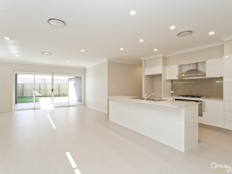 5 Village Grove, Caves Beach NSW 2281