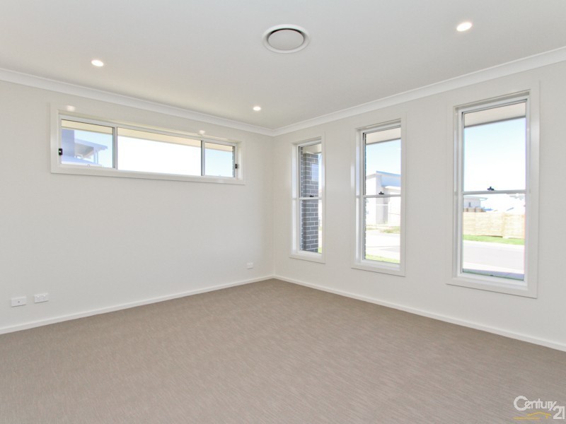 5 Village Grove, Caves Beach NSW 2281