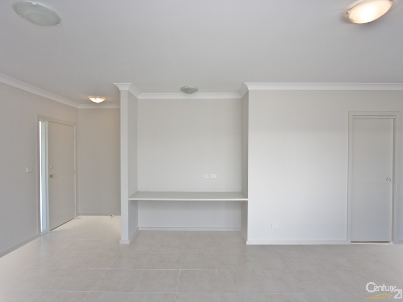 8/21 Seaman Avenue, Warners Bay NSW 2282