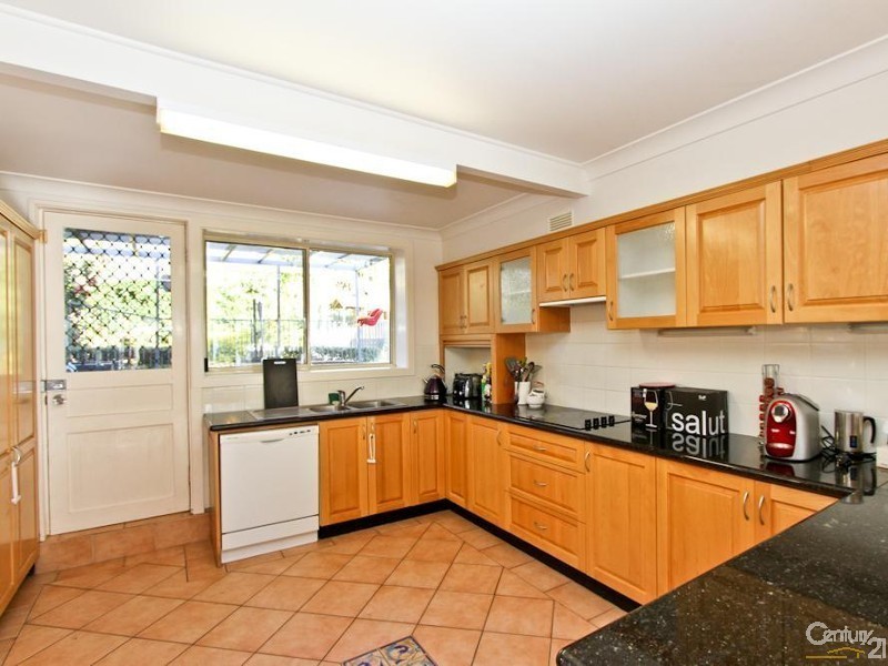 86 Dilkera Avenue, Valentine NSW 2280