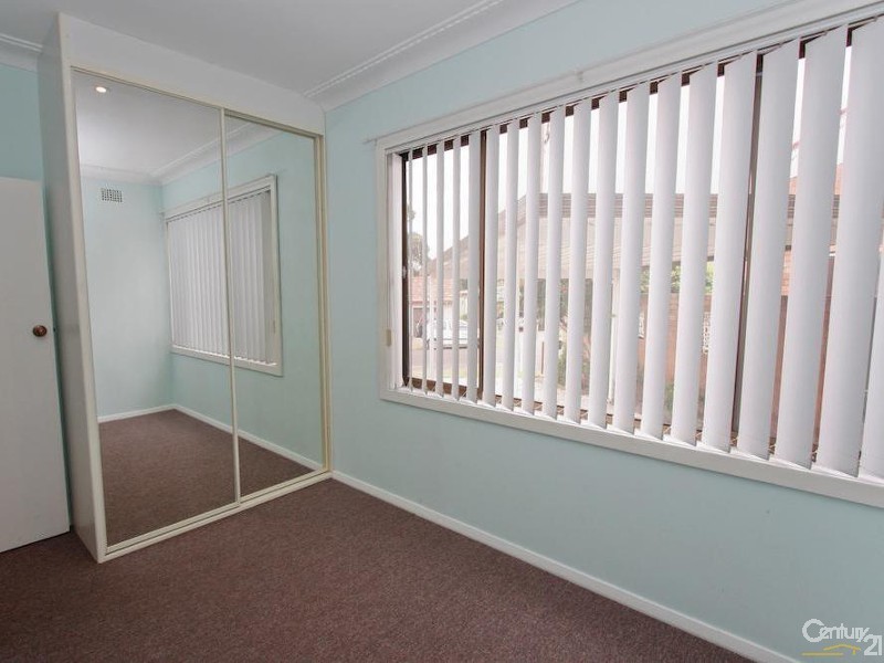 1/17 Kanundra Street, Belmont North NSW 2280