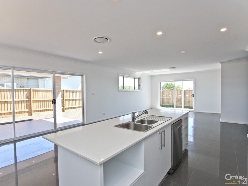 15 Village Grove, Caves Beach NSW 2281