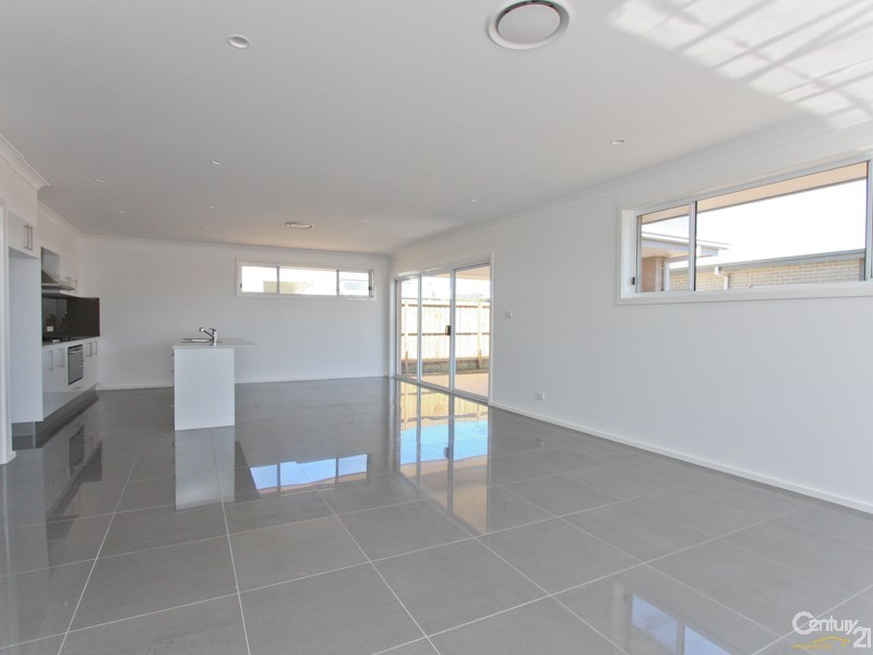 15 Village Grove, Caves Beach NSW 2281