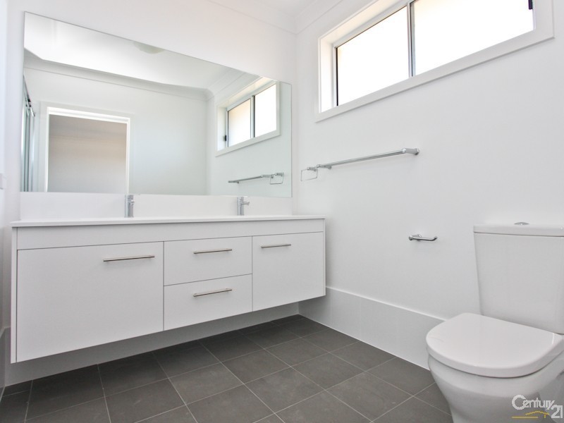 15 Village Grove, Caves Beach NSW 2281