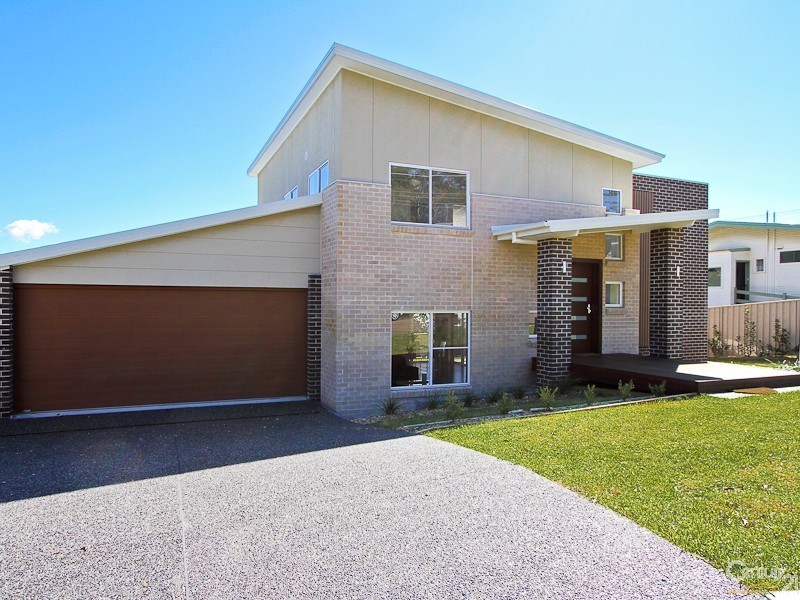 1A Panorama Parade, Warners Bay NSW 2282