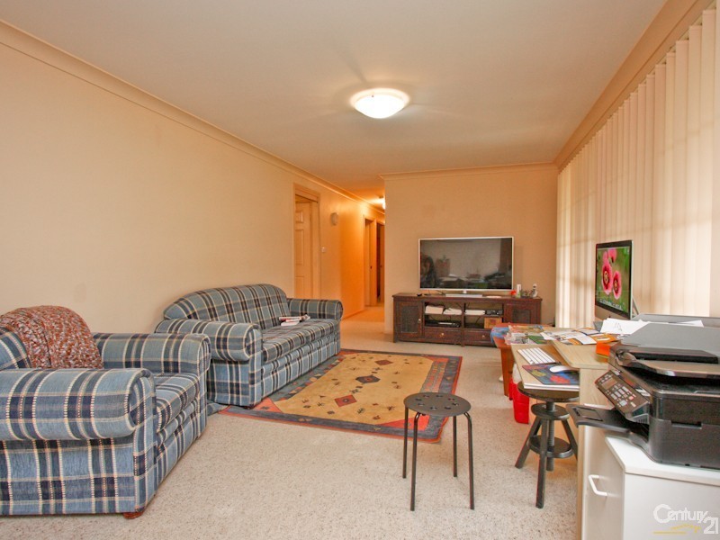 1 Chardonnay Court, Eleebana NSW 2282
