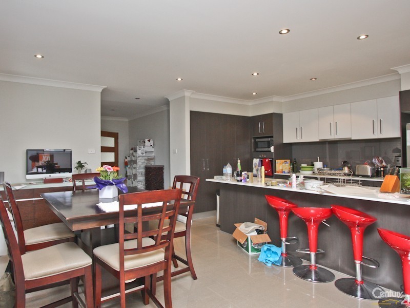 9 John Fallins Close, Belmont North NSW 2280