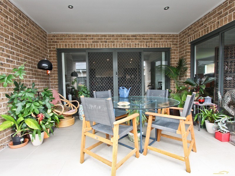 9 John Fallins Close, Belmont North NSW 2280