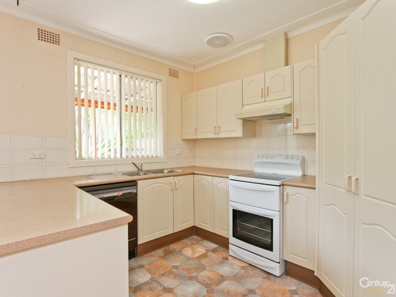 25 Lurnea Cresent, Valentine NSW 2280