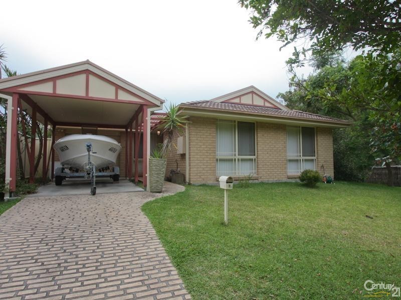 2 Gleeson crescent, Eleebana NSW 2282