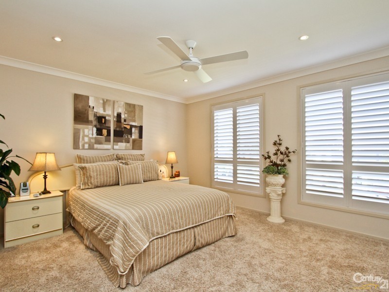 2 Triton Place, Cameron Park NSW 2285