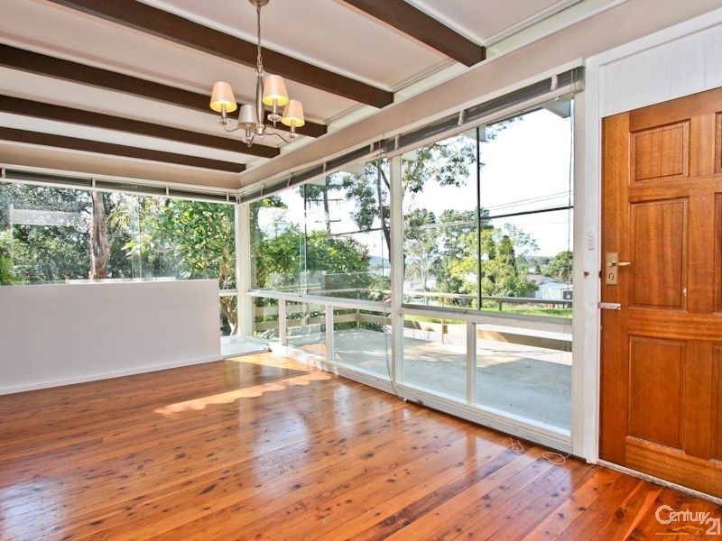 1 Harkins Street, Eleebana NSW 2282