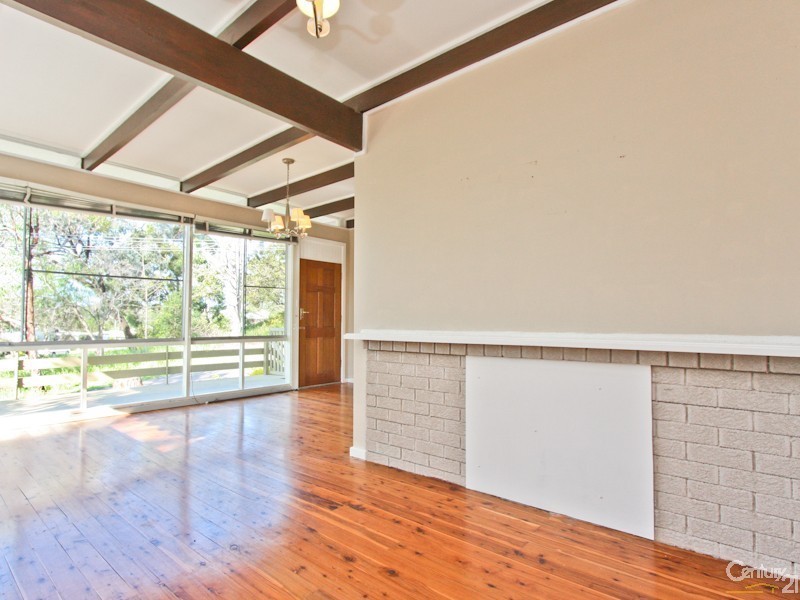 1 Harkins Street, Eleebana NSW 2282