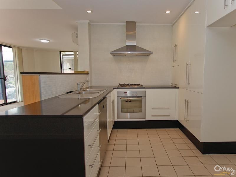 4/7 Howard, Warners Bay NSW 2282