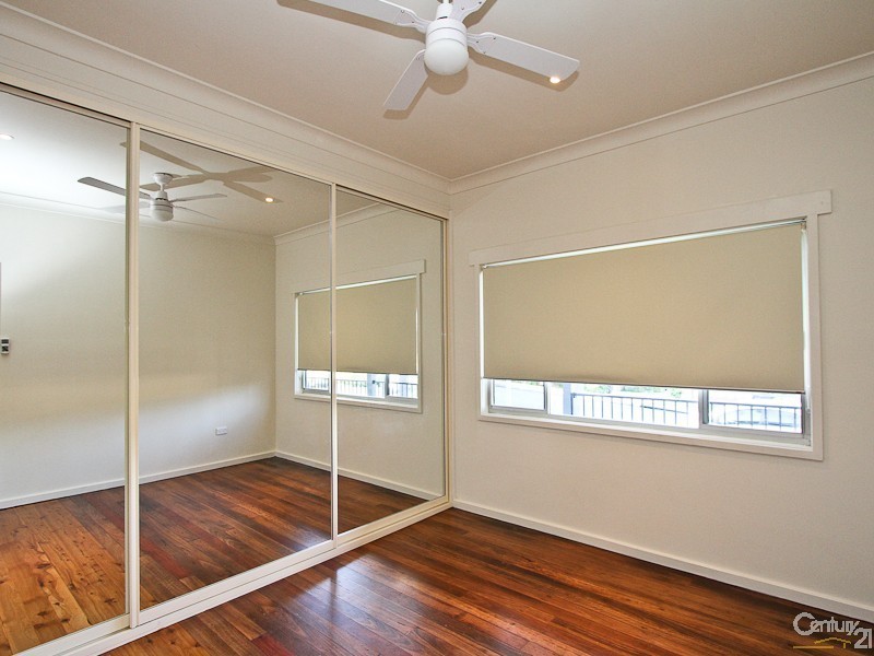 27 Jonathan Street, Warners Bay NSW 2282