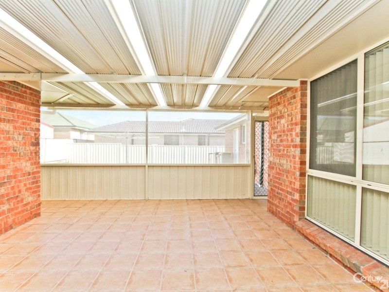 6  Karong Avenue, Maryland NSW 2287