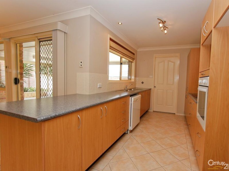 14 Karong Avenue, Maryland NSW 2287