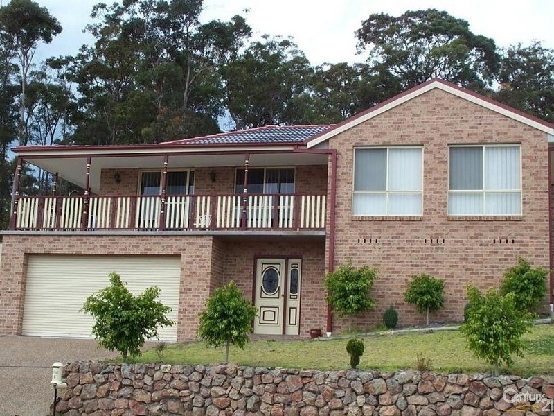 5 Kerrigan Close, Eleebana NSW 2282