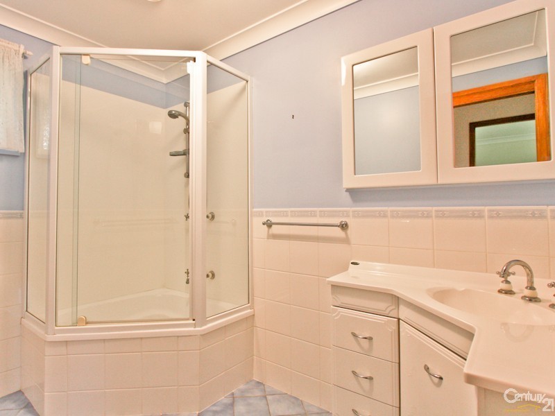 23 Warwick Way, Valentine NSW 2280
