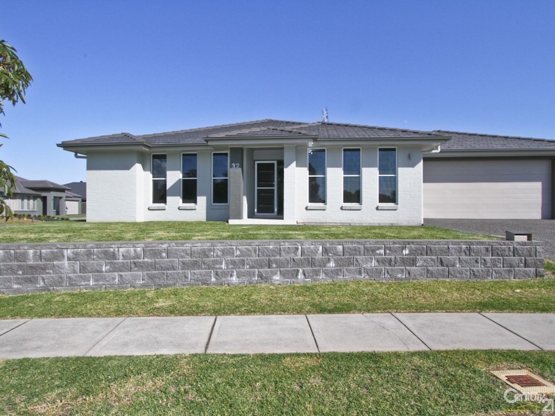 32 John Darling Avenue, Belmont North NSW 2280