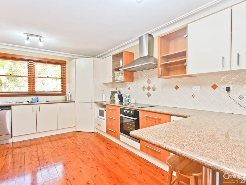 13 Berringar Road, Valentine NSW 2280
