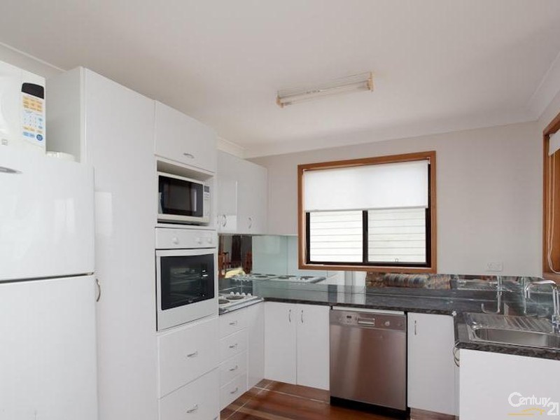 2/348 The Esplanade, Speers Point NSW 2284