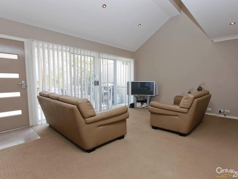 5 74/76 Evans Street, Belmont NSW 2280