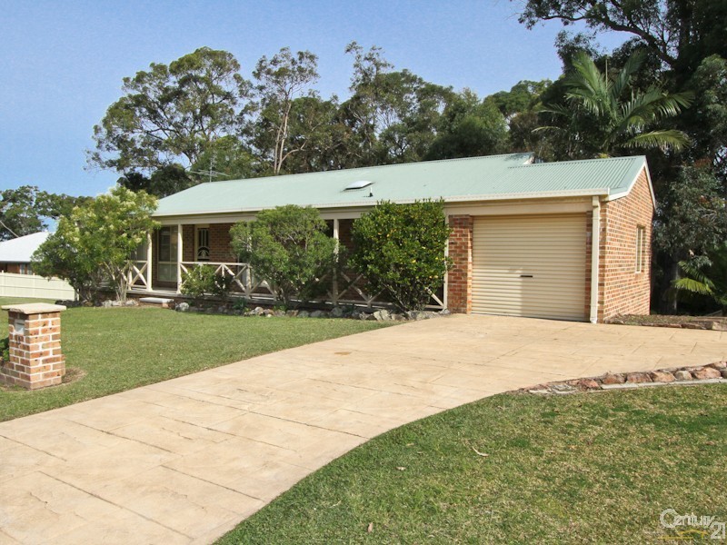 12 Ridgewood Crescent, Eleebana NSW 2282
