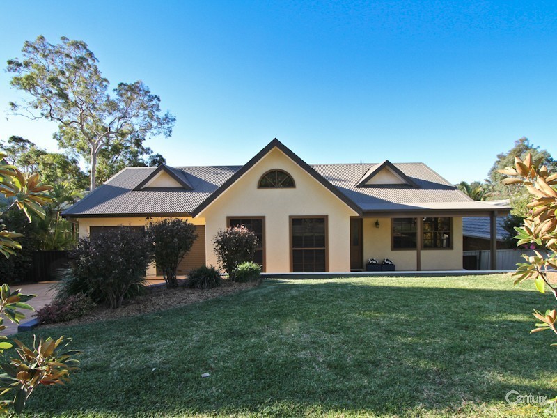 17 Buttermere Drive, Lakelands NSW 2282