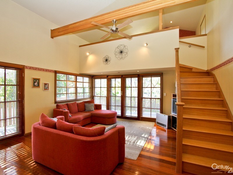 17 Buttermere Drive, Lakelands NSW 2282