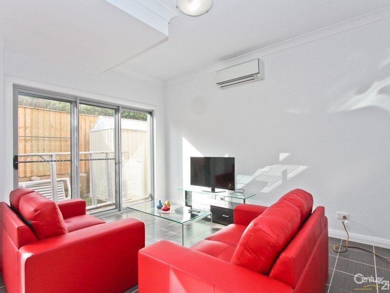 1/10 Steel Street, Jesmond NSW 2299