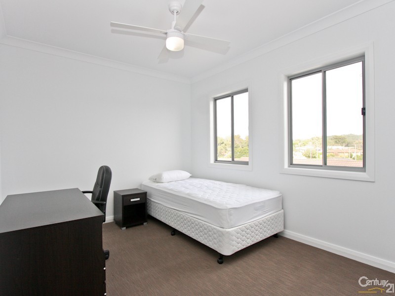 1/10 Steel Street, Jesmond NSW 2299