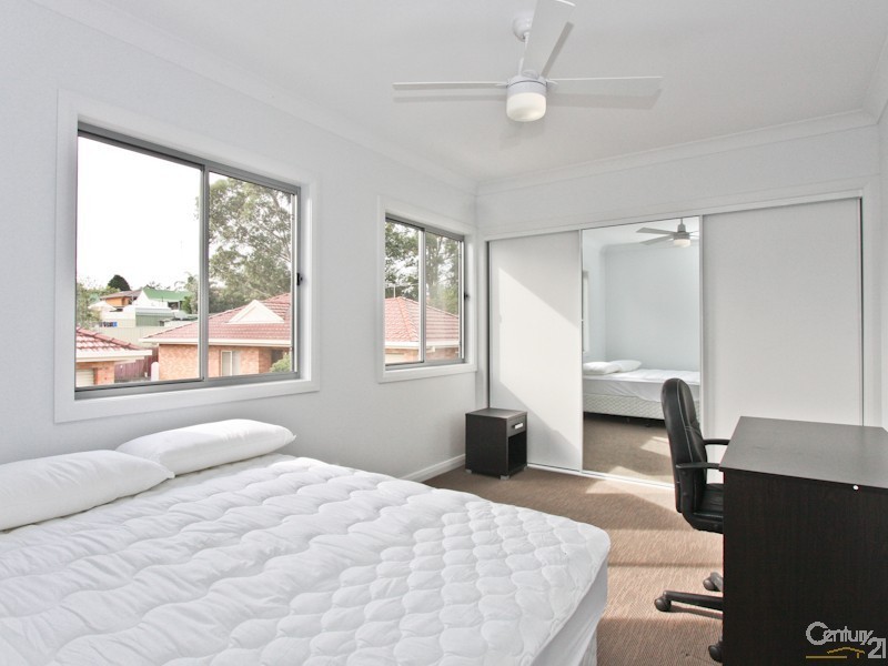 1/10 Steel Street, Jesmond NSW 2299