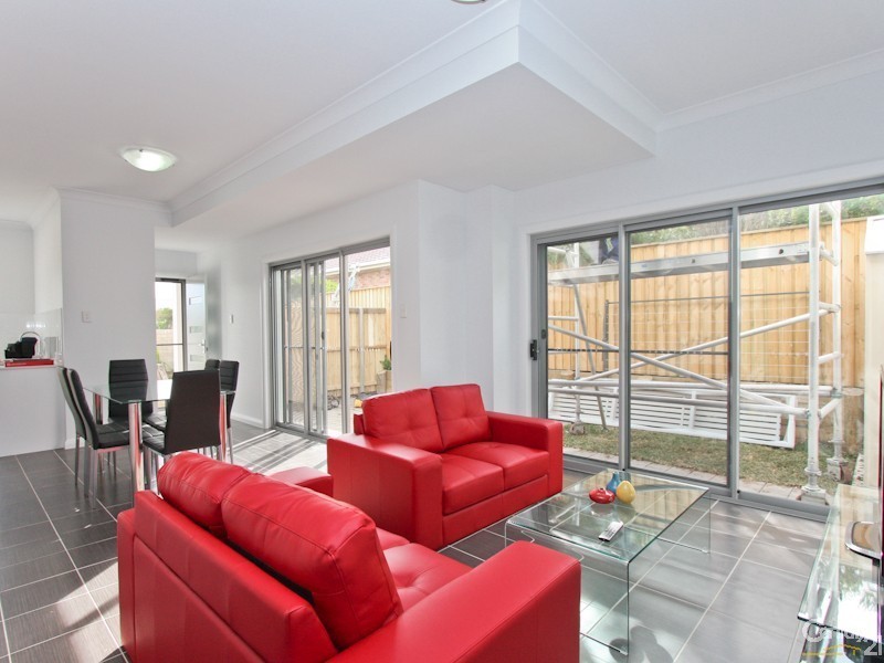 1/10 Steel Street, Jesmond NSW 2299