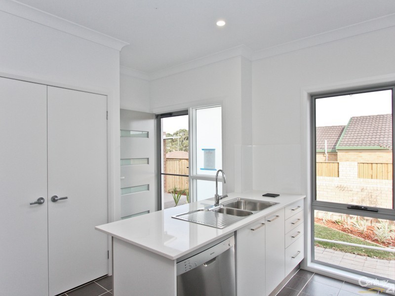 3/10 Steel Street, Jesmond NSW 2299