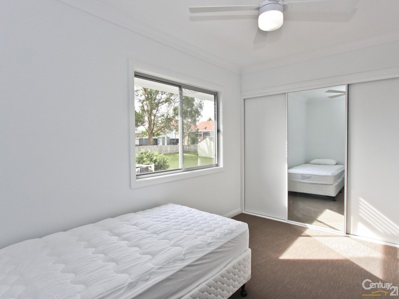 3/10 Steel Street, Jesmond NSW 2299