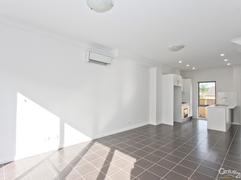 4/10 Steel Street, Jesmond NSW 2299
